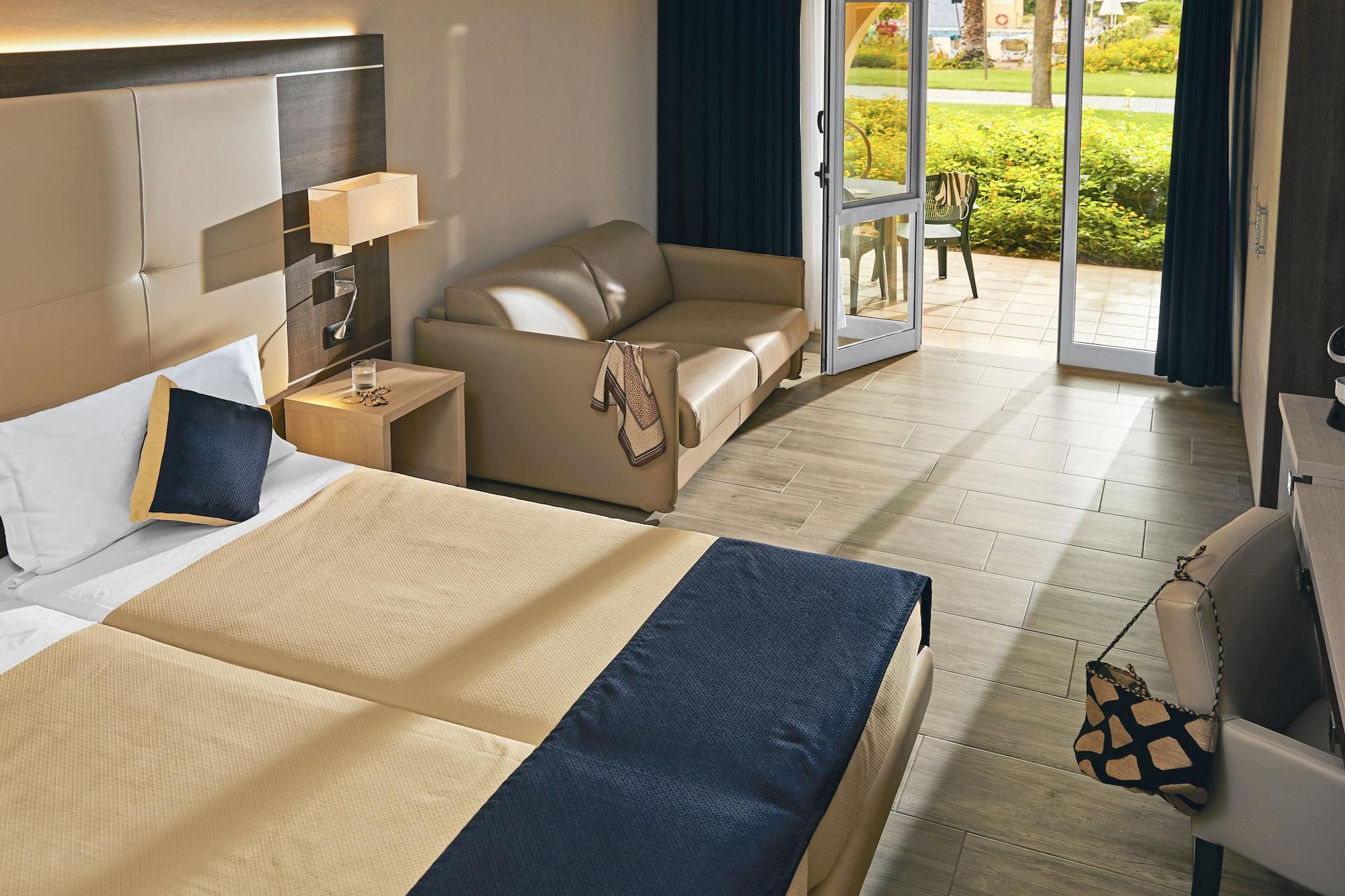 Tui Magic Life Calabria 4*