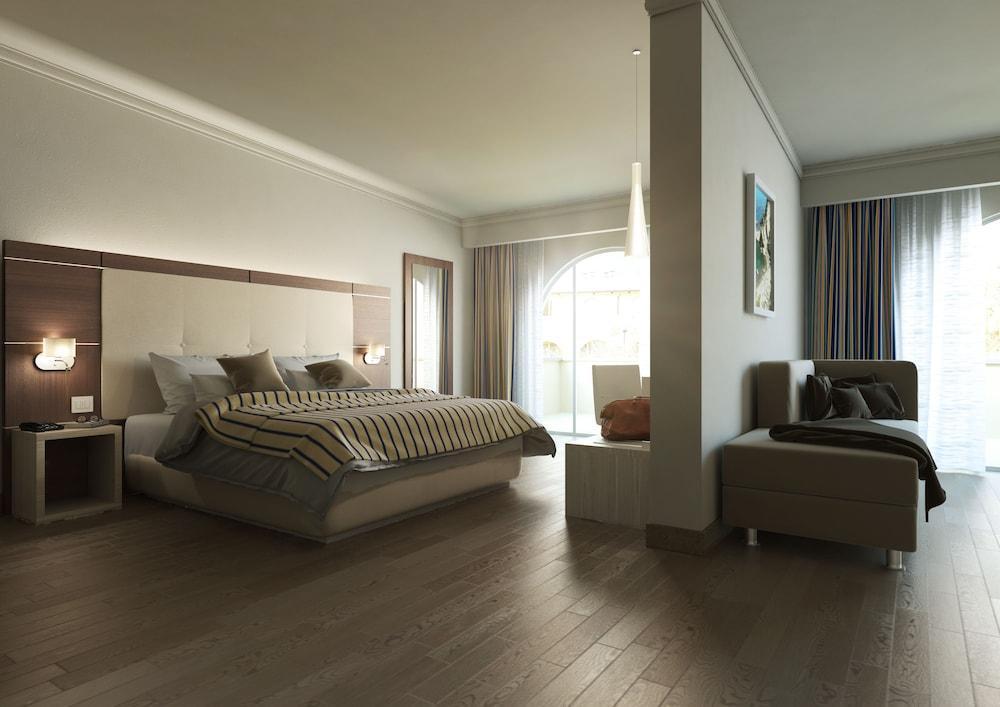Resort Tui Magic Life Calabria 4*